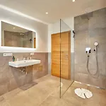 Sterntaler Dg Mit Bergblick *